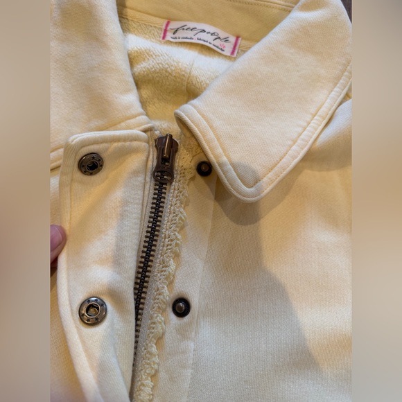NWTFree People We The Free Alexa Sweatshirt in the color 'Flan - small - Picture 5 of 9